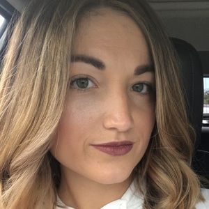 Meet your Posher, Krista